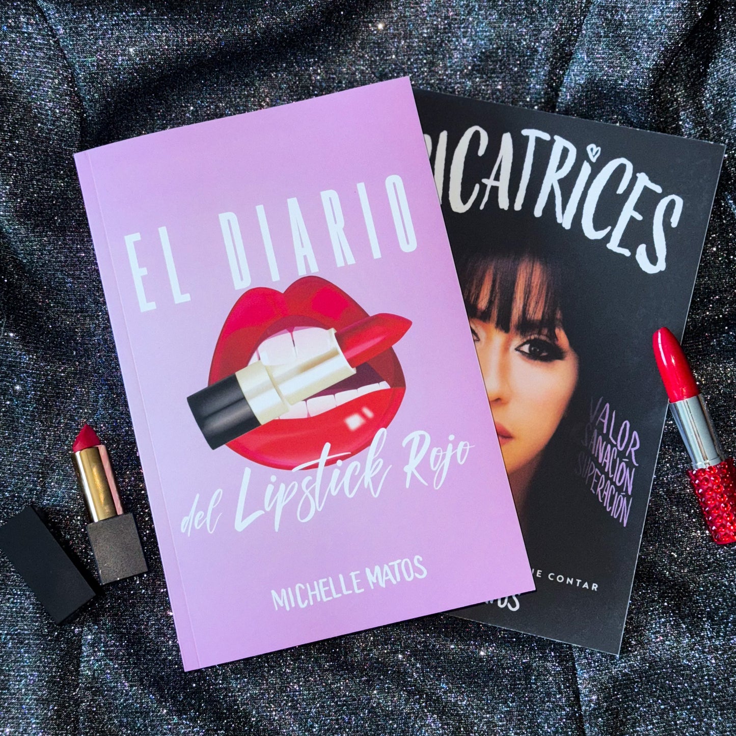 Cicatrices + El Diario del Lipstick Rojo Bundle